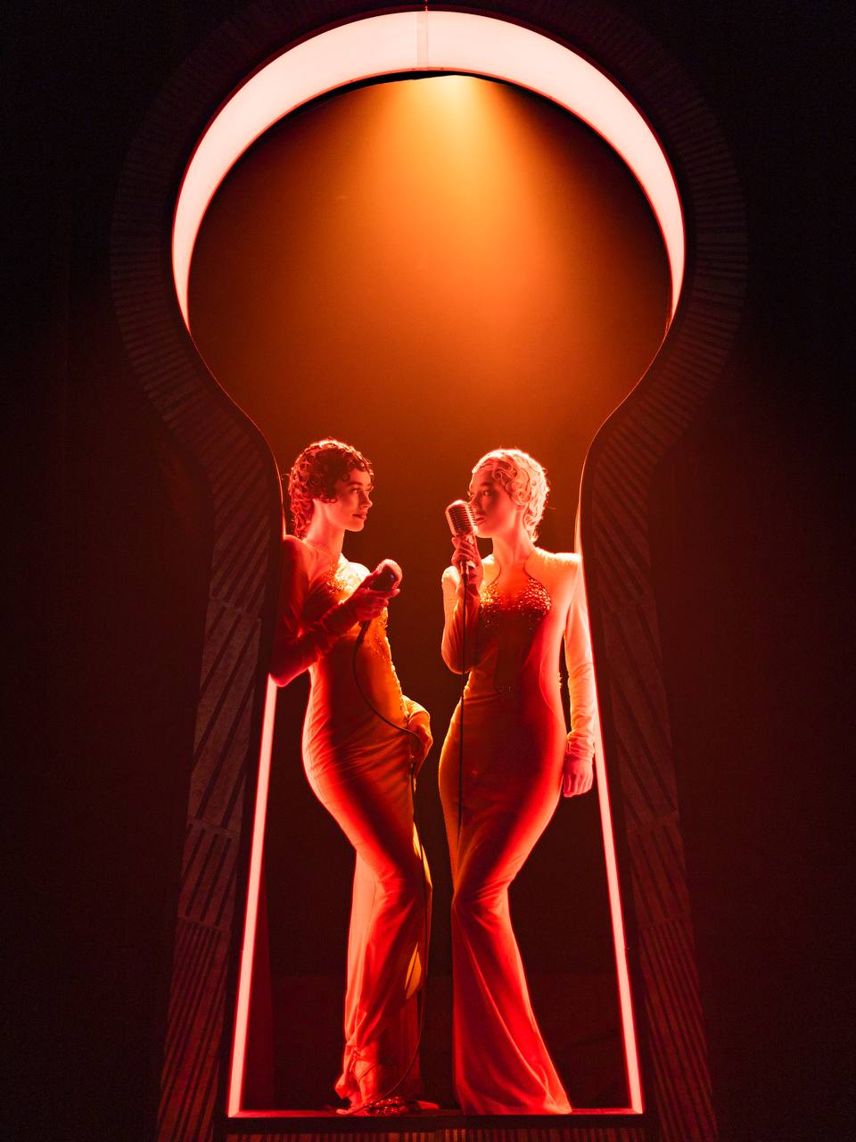 crave theatre